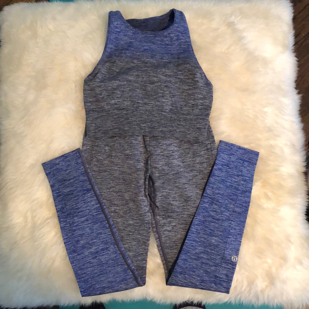 Gray and Blue Ombré Sports Bra & Leggings Set
